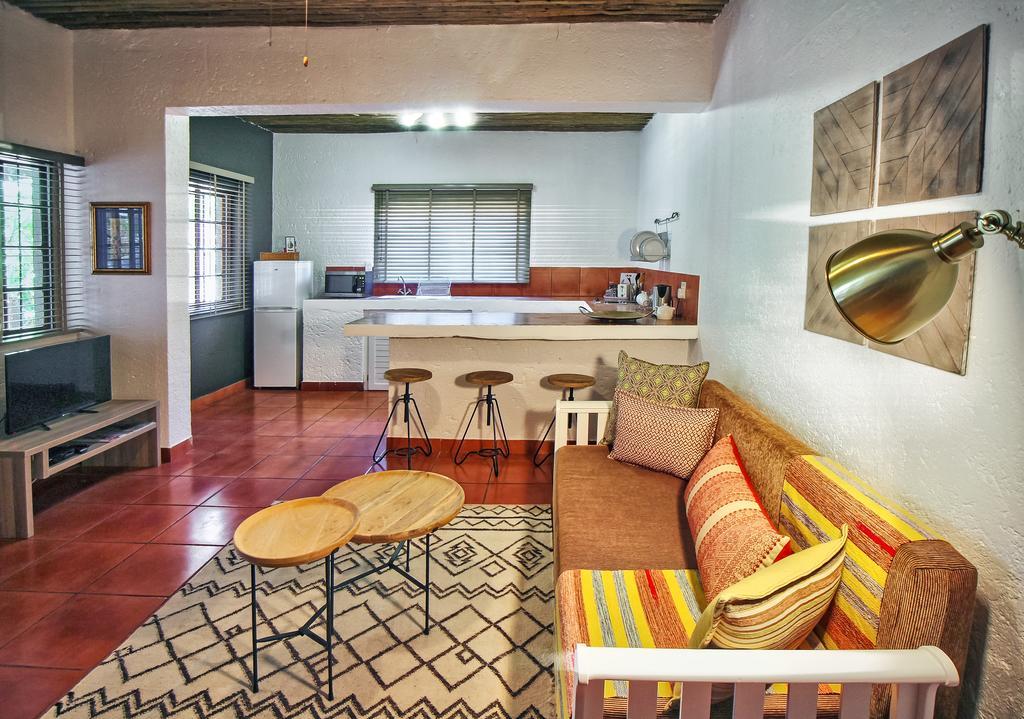Hotel Chez Vincent à Mbombela Extérieur photo